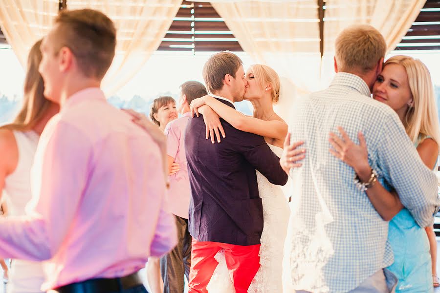 Photographe de mariage Vladislav Levchenko (vladuliss). Photo du 16 décembre 2014