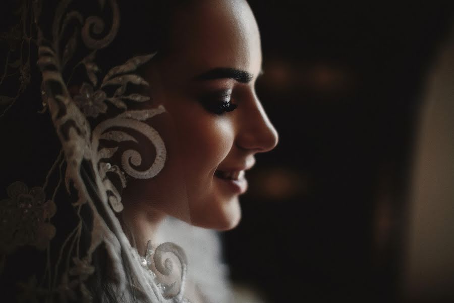 Bröllopsfotograf Aysha Bazhaeva (bajaeva). Foto av 16 juni 2019