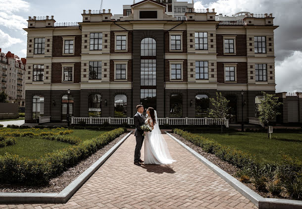 Fotógrafo de casamento Oksana Saveleva (tesattices). Foto de 2 de julho 2019