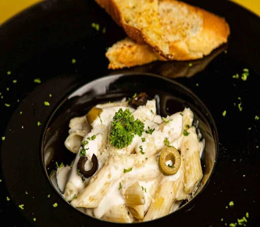 Cheesy Alfredo Sauce