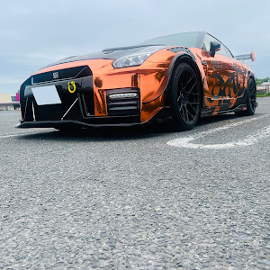 NISSAN GT-R R35