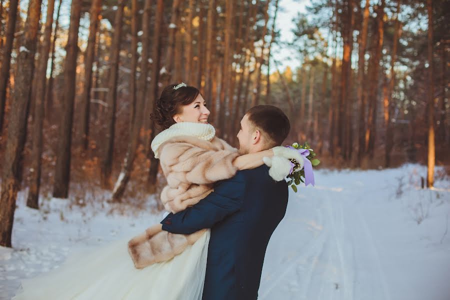 Wedding photographer Yuliya Lebedeva (liana656656). Photo of 13 May 2016