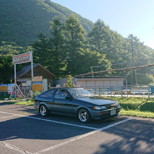 カローラレビン AE86