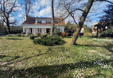 Maison avec terrasse 11