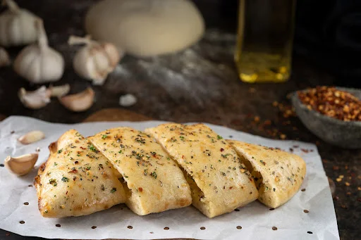 Truffle Oil Garlic Pizza Sticks