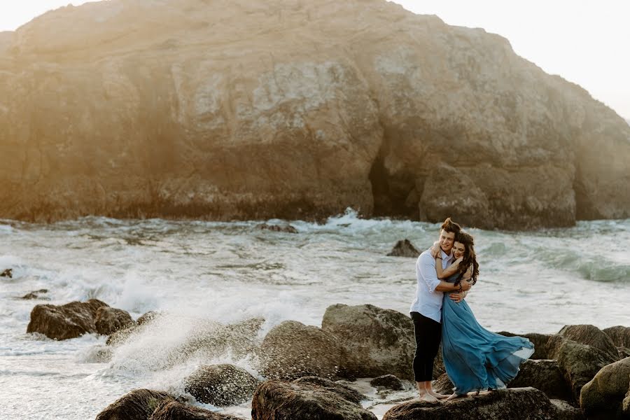 Fotografo di matrimoni Oksana Pastushak (kspast). Foto del 15 aprile 2021