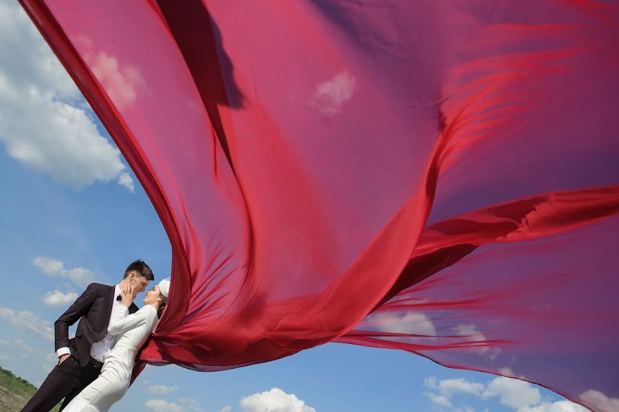 Fotógrafo de casamento Nicolae Cucurudza (cucurudza). Foto de 10 de dezembro 2022