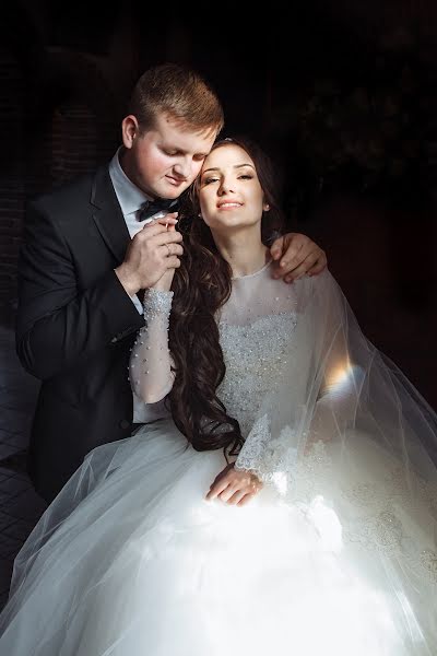 Fotografo di matrimoni Natalya Stadnikova (nstadnikova). Foto del 5 dicembre 2018