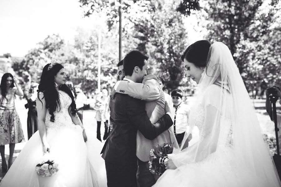 Wedding photographer Shamil Abdurashidov (shomaphoto). Photo of 12 July 2014