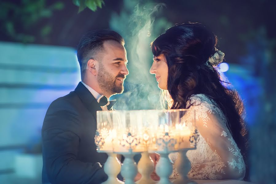 Fotógrafo de casamento Gilmeanu Constantin Razvan (gilmeanurazvan). Foto de 8 de outubro 2016