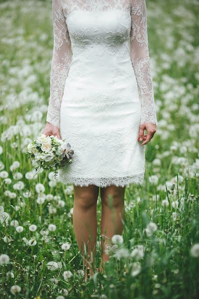 Wedding photographer Pavel Neunyvakhin (neunyvahin). Photo of 17 July 2014