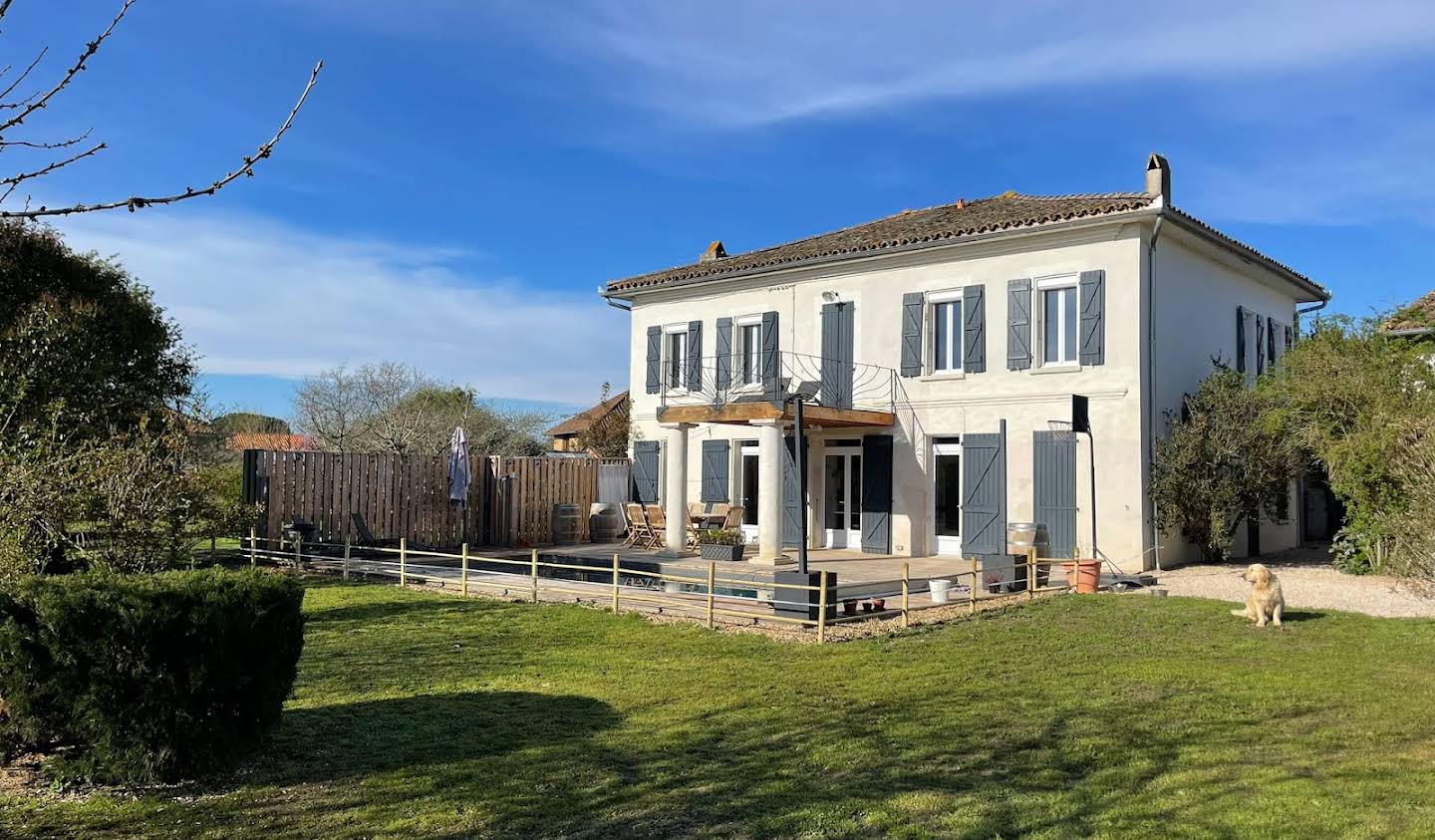 Maison avec piscine et jardin Lafitte-Vigordane