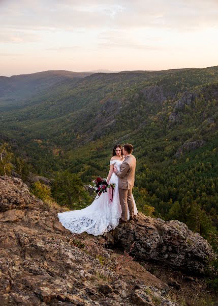 Fotógrafo de casamento Alena Shageeva (alenashageeva). Foto de 5 de março 2019