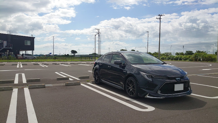 カローラの引いた目線で愛車を愛でる・お盆休み・お気に入りんぴっく🤣・台風に気をつけて下さいに関するカスタム事例の投稿画像1枚目