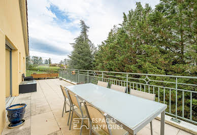 Apartment with terrace and pool 4