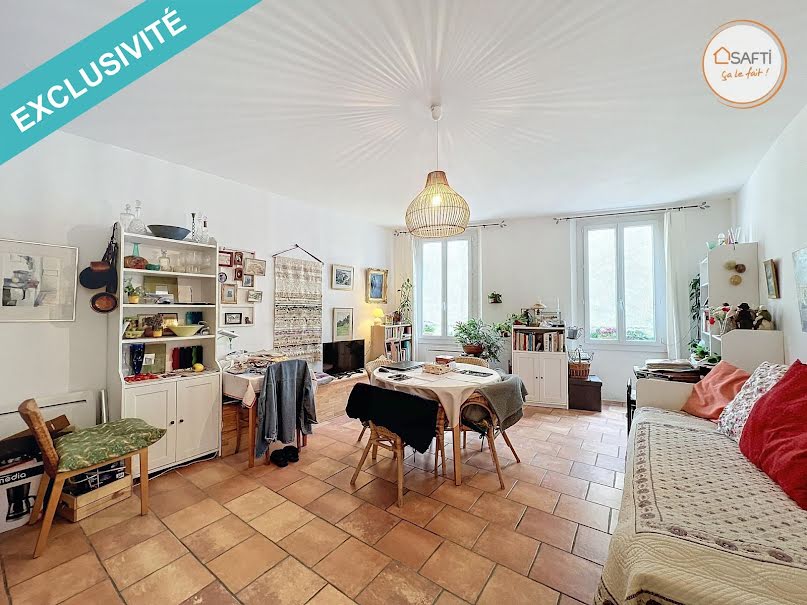 Vente appartement 1 pièce 40 m² à Aups (83630), 65 000 €