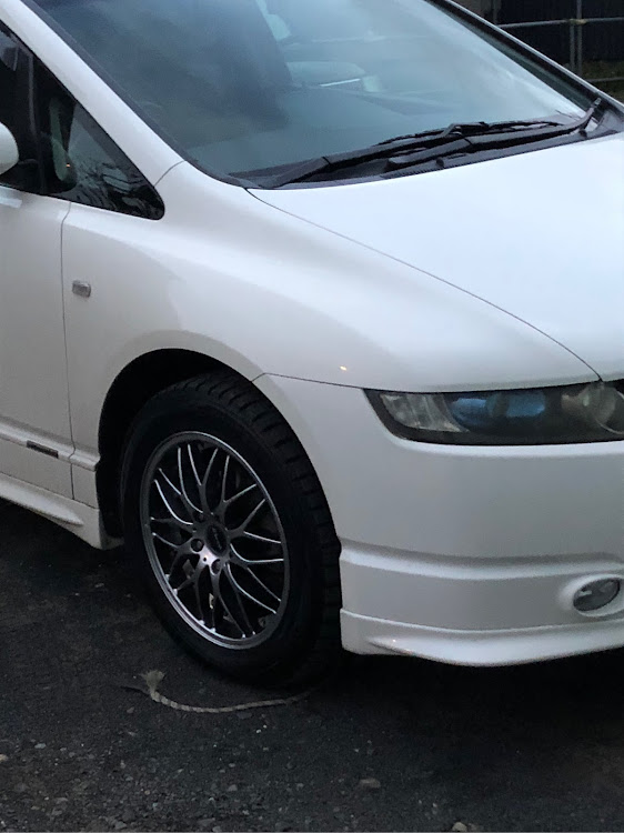 オデッセイのホイール交換・タイヤ交換に関するカスタム事例の投稿画像1枚目