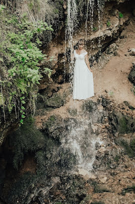 Fotógrafo de casamento Irina Furaseva (furaseva90). Foto de 18 de março 2019