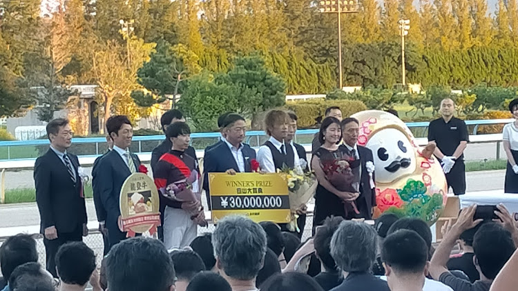 プレオの痛車・金沢競馬場・白山大賞典・競馬・ウマ娘に関するカスタム事例の投稿画像15枚目