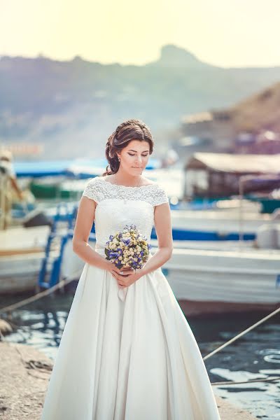 Wedding photographer Antonina Kuzmina (kaktussia). Photo of 11 October 2016