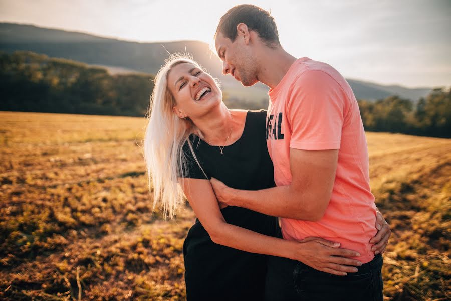 Hochzeitsfotograf Lukas Kenji Vrabel (kenjicz). Foto vom 23. Oktober 2021