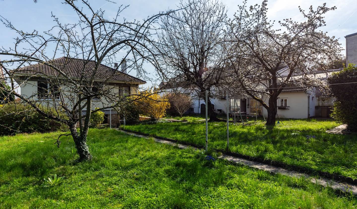 House with terrace Vitry-sur-Seine