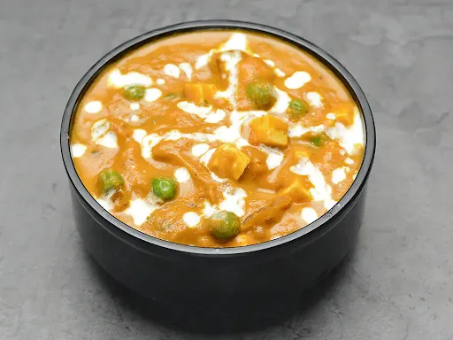 Matar Paneer