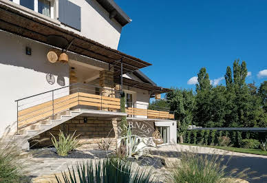 House with garden and terrace 3