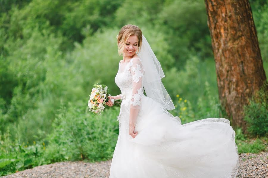 Fotógrafo de bodas Andrey Zhvakin (andy-z-z). Foto del 24 de marzo 2017