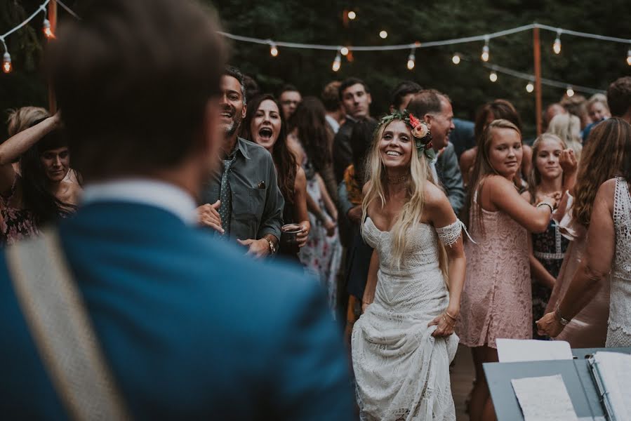 Wedding photographer Kyle Wilson (hinterlandstills). Photo of 3 April 2019