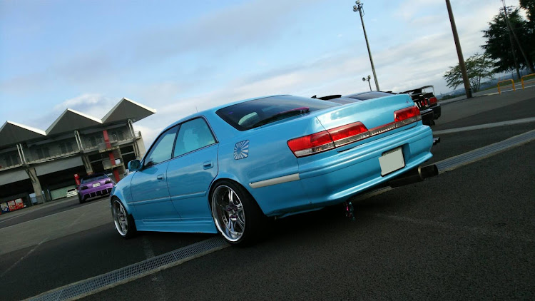 マークIIのJZX100・マーク2に関するカスタム事例の投稿画像1枚目