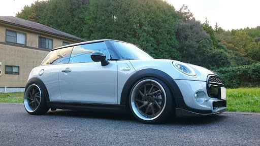 ミニクーパーs の愛車紹介 車高調 ホイール レオンハルト Xyzに関するカスタム メンテナンスの投稿画像 車のカスタム情報はcartune