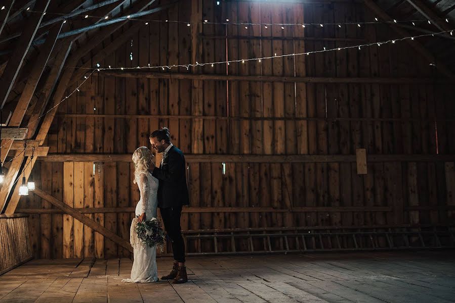 शादी का फोटोग्राफर Linn Andersson (linnsej)। मार्च 30 2019 का फोटो