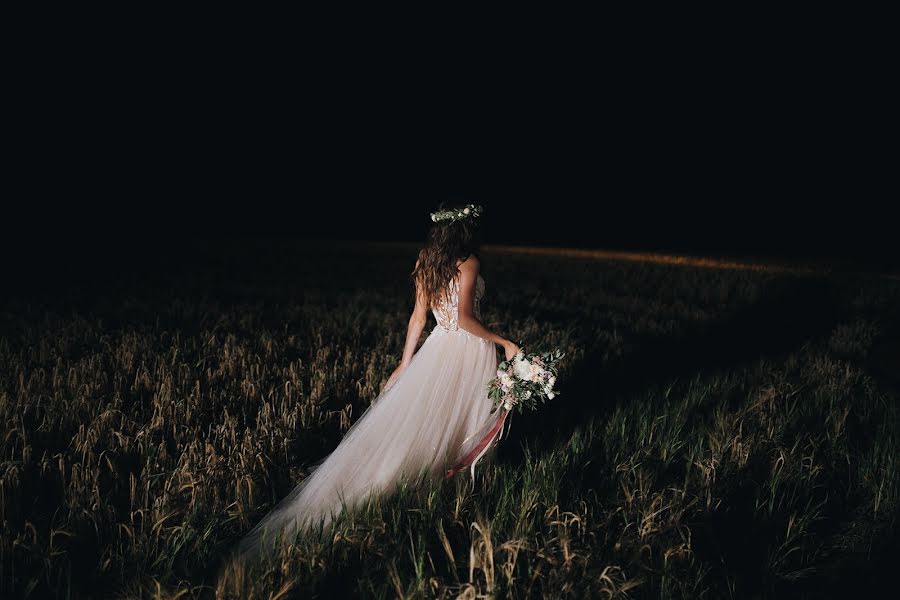 Wedding photographer Kristina Butkevich (kristinabutik). Photo of 27 September 2019