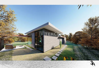 House with pool and terrace 4