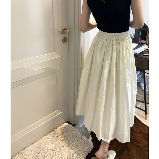 Title 2, Gentle high-waisted A-line skirt is thin and le...