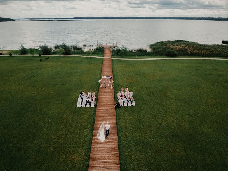 Fotógrafo de casamento Anton Chiglyakov (chiglyakov). Foto de 5 de setembro 2019