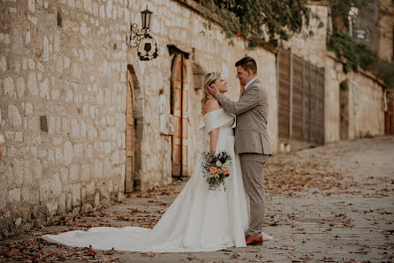 Fotógrafo de casamento Eszter Kelemen (esztellwedding). Foto de 7 de novembro 2022