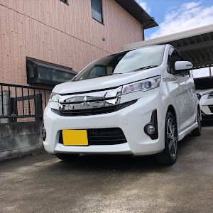 eKカスタム B11W