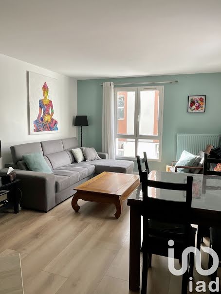 Vente appartement 3 pièces 69 m² à Noisy-le-Grand (93160), 300 000 €