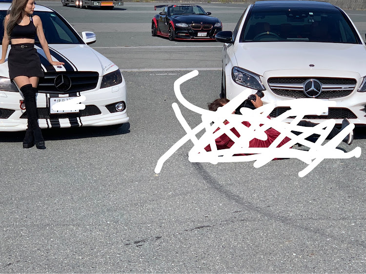 Cクラスのメルセデス・メルセデス&R8・MB-AMG・福田MT・大人の休日に関するカスタム事例の投稿画像13枚目