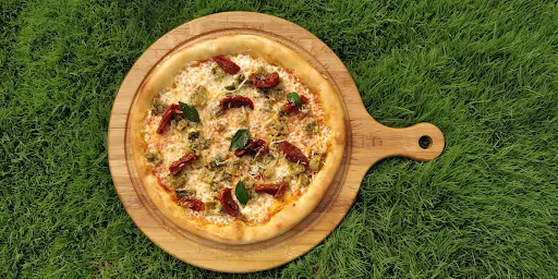 Sun-Dried Tomato Pizza