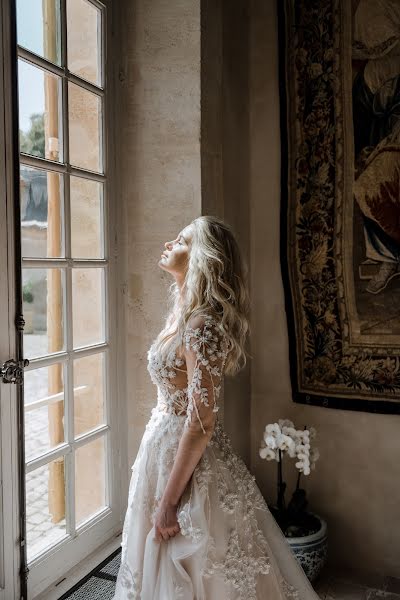 ช่างภาพงานแต่งงาน Anastasija Finestories (anastasijaserge) ภาพเมื่อ 31 ตุลาคม 2019