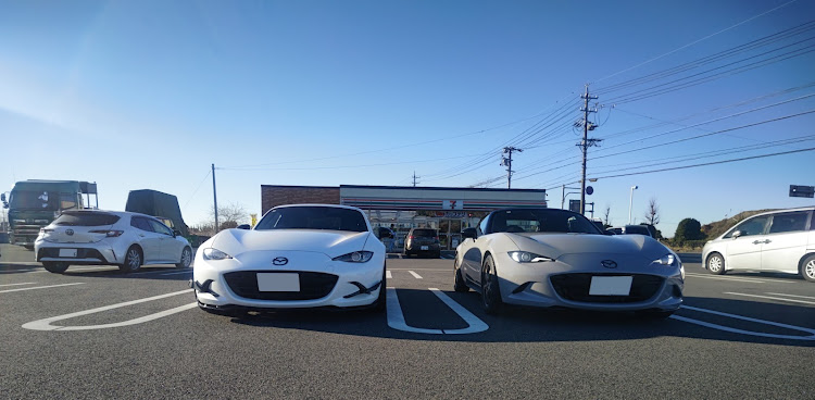 ロードスターRFのLeon meeting・NDERC・皆さんいつもいいねとコメントありがとうございます🙇に関するカスタム事例の投稿画像1枚目