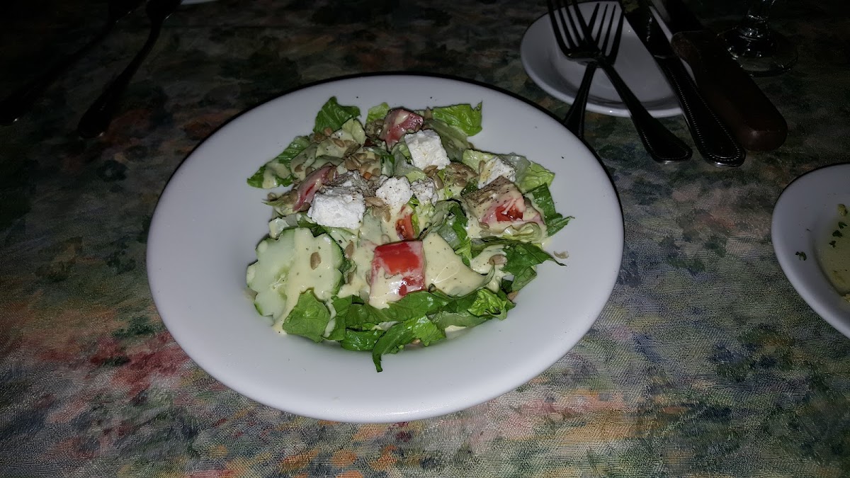 GF house salad with feta cheese