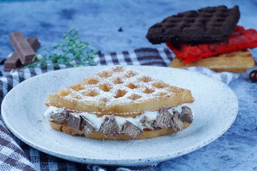 KitKat White Chocolate Waffle (Wallonia Waffle Co)
