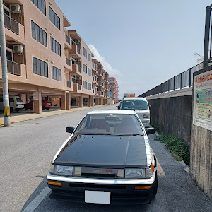 カローラレビン AE85