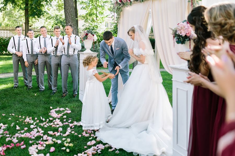 Fotógrafo de casamento Denis Kalinkin (deniskalinkin). Foto de 19 de agosto 2015