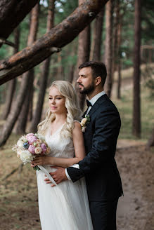 Jurufoto perkahwinan Katia Schönberger (katiaschonberger). Foto pada 2 Februari 2023