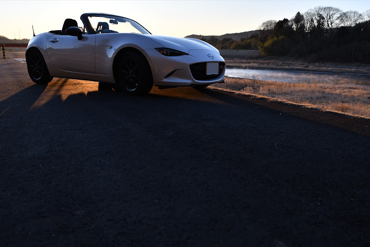 ロードスターの一眼レフ　D500&D800・早朝ドライブ・オープンドライブ・オープンカーのある生活・朝陽を浴びてに関するカスタム事例の投稿画像4枚目